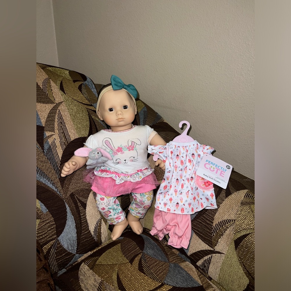 Pleasant Company American Girl Bitty Baby Baby Doll with Brown Hair, Brown Eyes